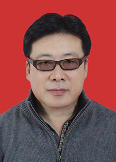 证件相片.jpg 证件相片.jpg
